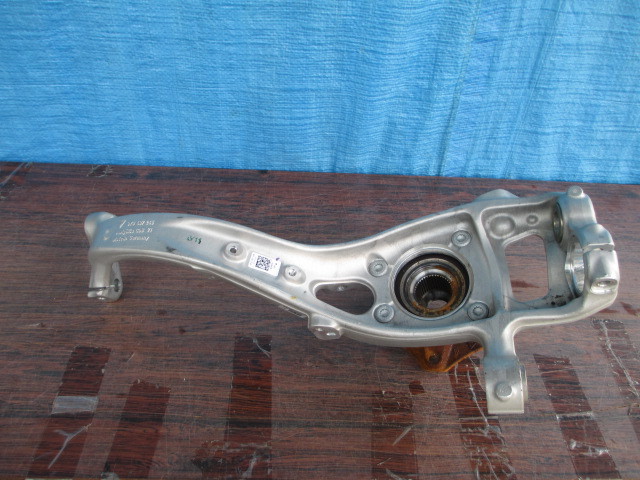 AV302 ポルシェ カイエン 9Y ナックル フロント 右 9Y0407246拍卖