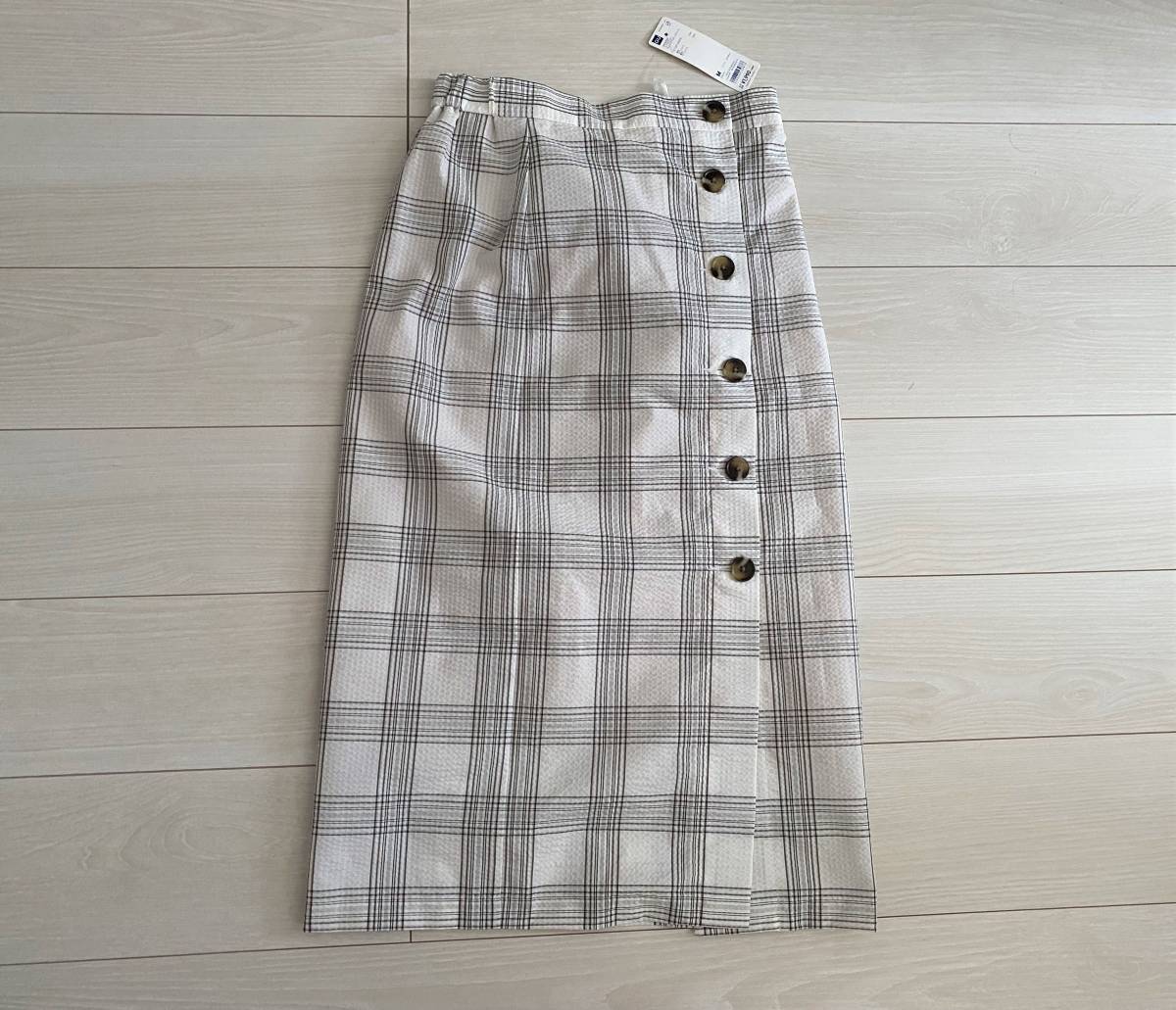 タグ付き/未使用★GU ジーユー シアサッカー チェックナロースカート M オフホワイト 涼 夏★送料114円~拍卖