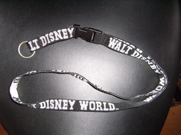 日本未発売★アメリカ合衆国★ウォルト ディズニー ワールド 限定 ネックストラップ スマートフォン 携帯電話 鍵★ミッキーマウス 遊園地拍卖