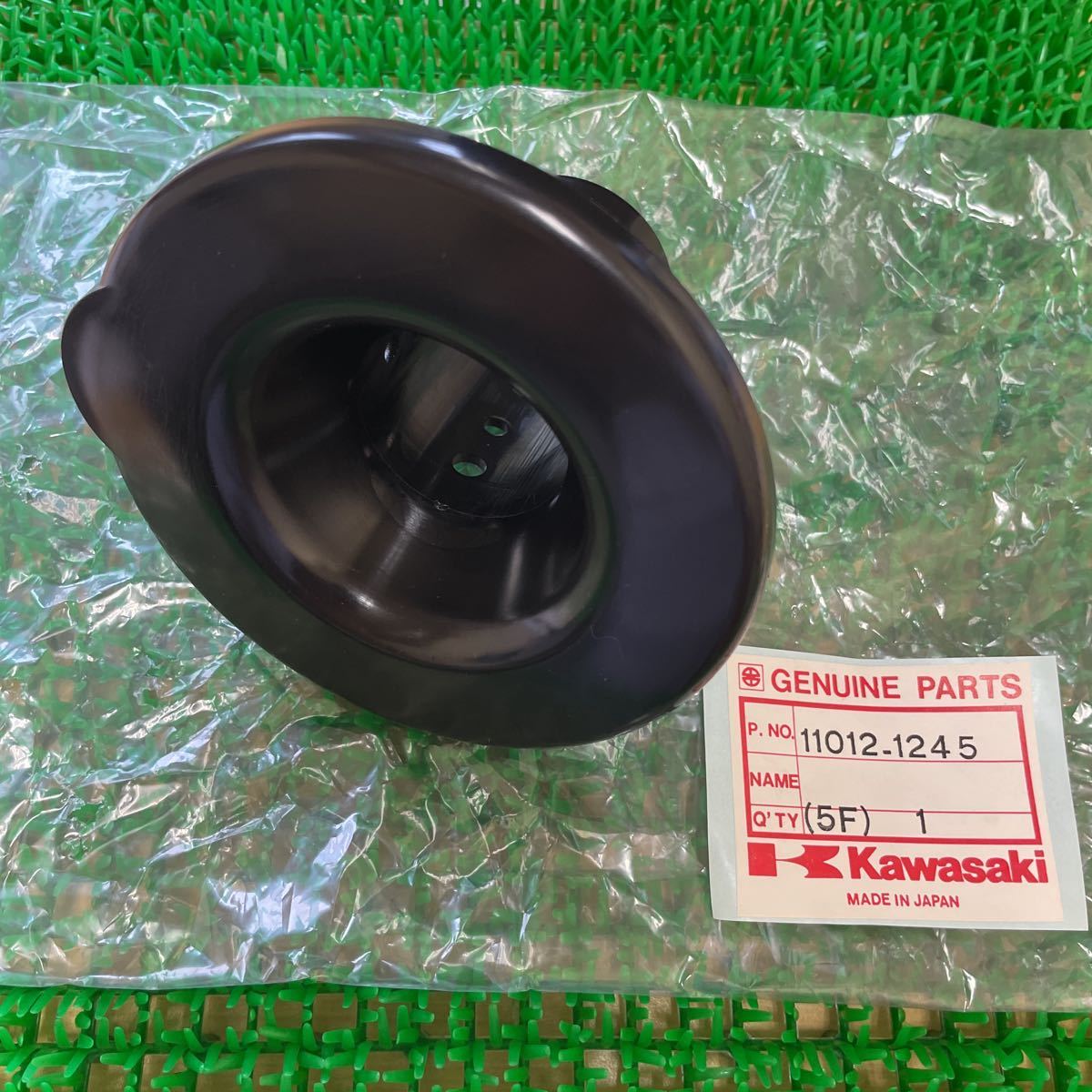 6-199K KAWASAKI カワサキ GPZ750 純正 エアフィルターケースキャップ 新品 部品 バイク拍卖