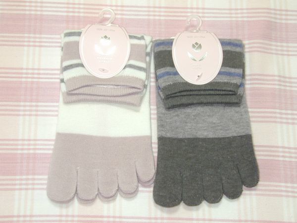 プライベートレーベル*ボーダー柄の5本指靴下2点/23-25cm/新品/送料込拍卖