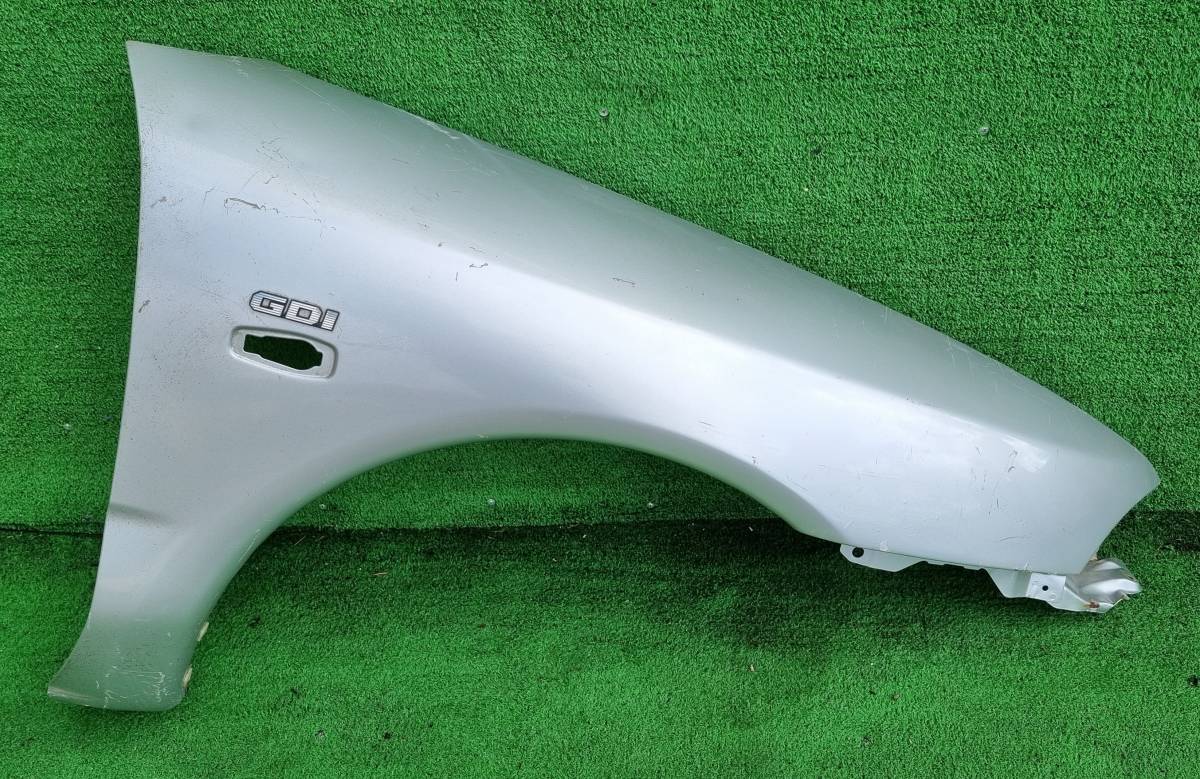 ミツビシ ギャラン EA7A フェンダー 右拍卖