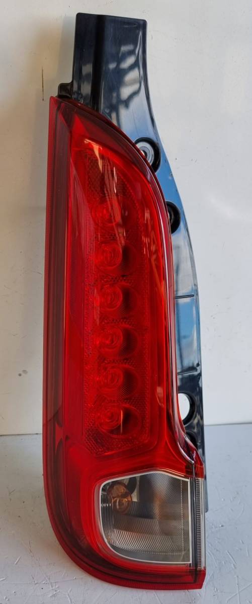 スズキ スペーシア MK32S テールランプ 左 220-59294拍卖