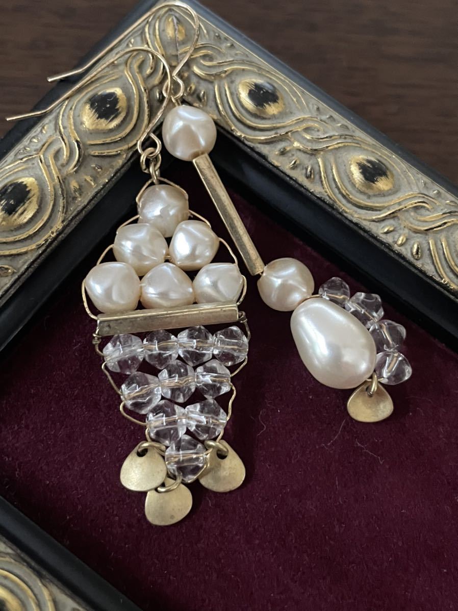 p. ヴィンテージビーズ ピアス パール 真鍮 ハンドメイドピアス アンティーク クラシカル拍卖