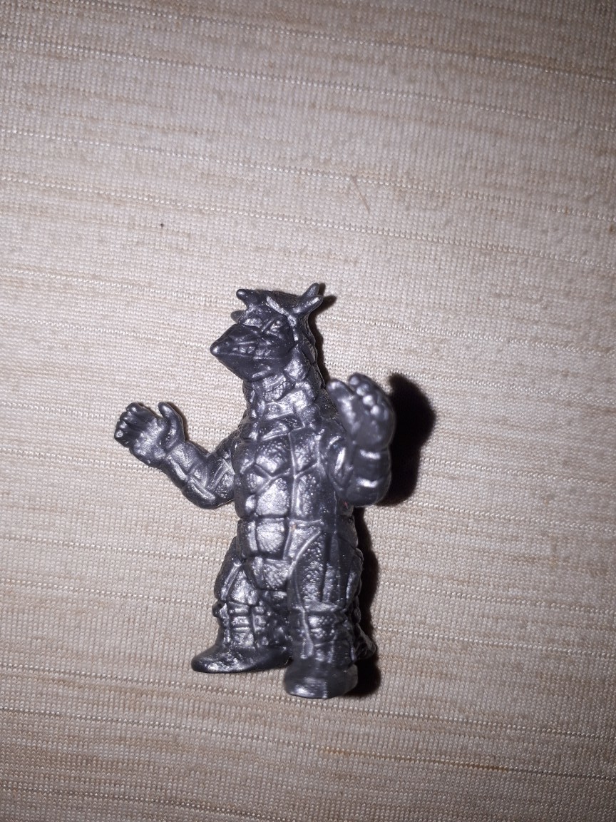 ウルトラマンシリーズ アンティッQ 『懐獣大集結 其ノ四』 新造型 【ドラコ(再生)】 銀 怪獣消しゴム ユタカ ポピー拍卖