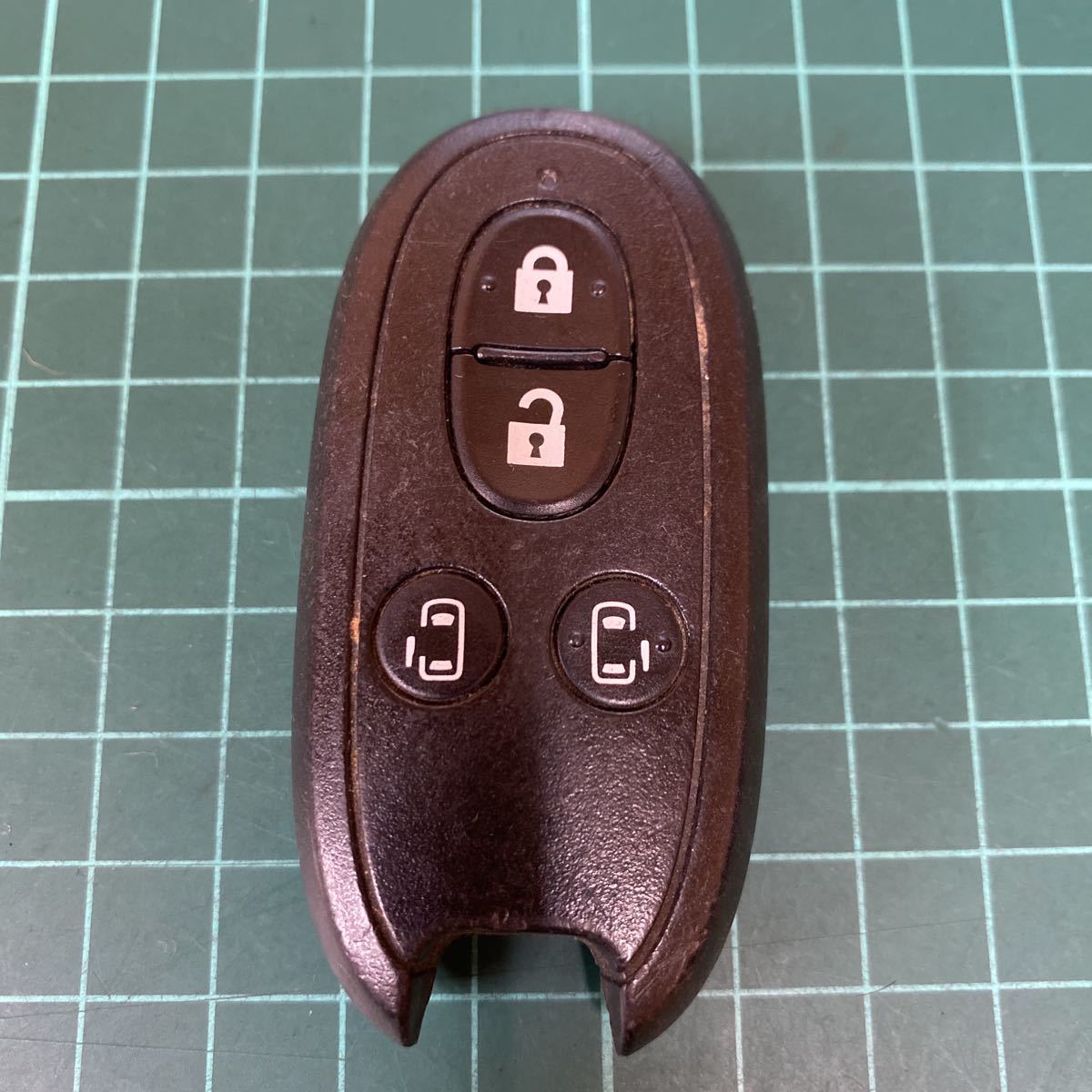 SU9931 スズキ 純正 007YUUL0212スマートキーレス パレット ソリオ ルークス フレア等MK21S MA15S 日産 マツダ 両側スライド 4ボタン拍卖