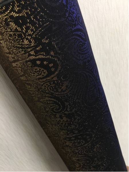 ラスト!#2057 新品 在庫処分 イギリス製 ペイズリー柄グリッター生地 0.3m×140cm バッグ 素材 ハンドメイド キラキラ ホログラム 動物拍卖