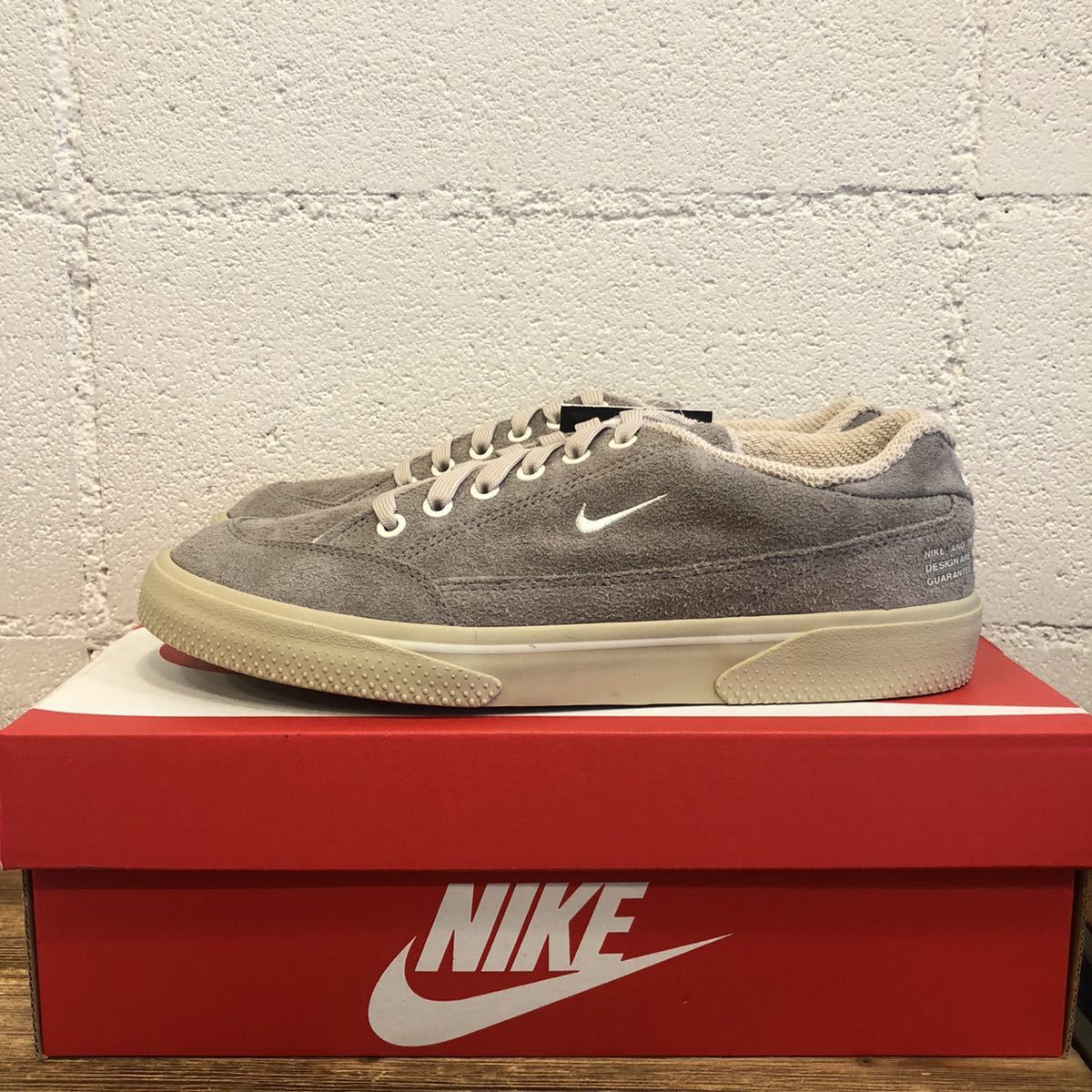 新品 NIKE WMNS GTS 97 28.5cm ナイキ拍卖
