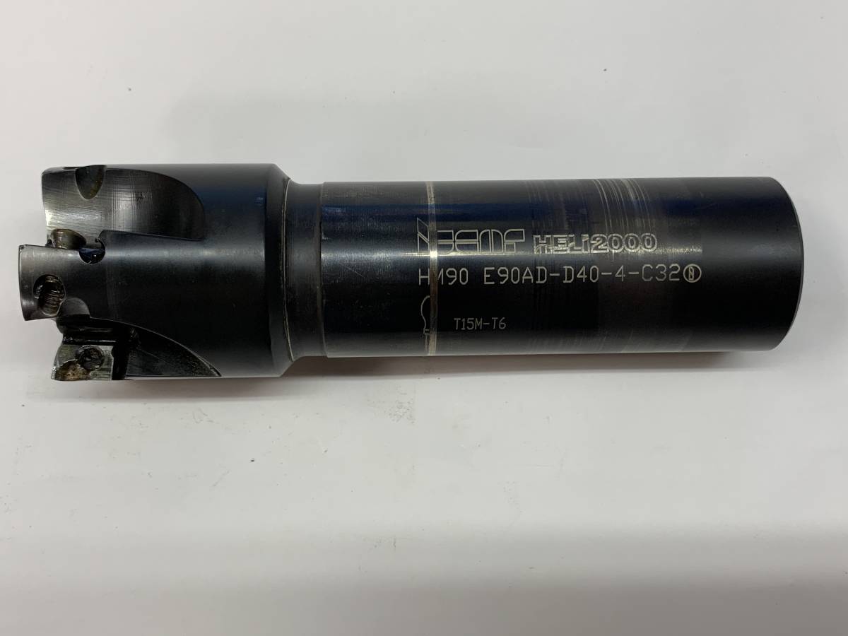 イスカル Iscar エンドミル HM90 E90AD-D40-4-C32。 中古品 (2022618)拍卖