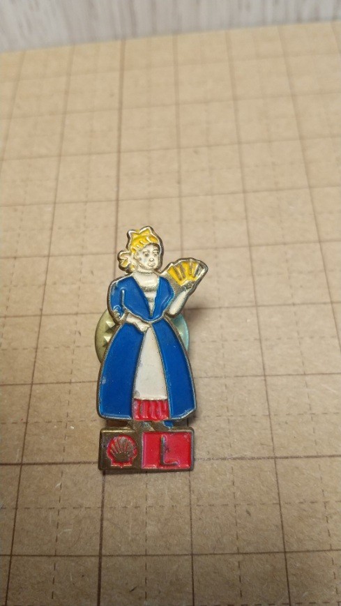 421 SHELL 女性 貴婦人 レトロ アンティークコレクション ピンズ ピンバッチ拍卖