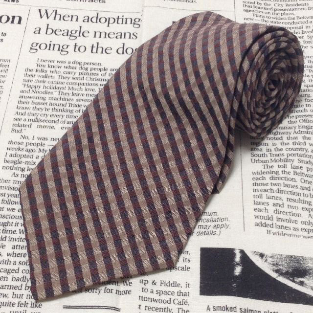 和光 WAKO 美品 新品未使用タグ付 微光沢 ネクタイ 日本製 シルク100% チェック柄 茶系 ブラウン系 O-007459 ゆうパケット拍卖