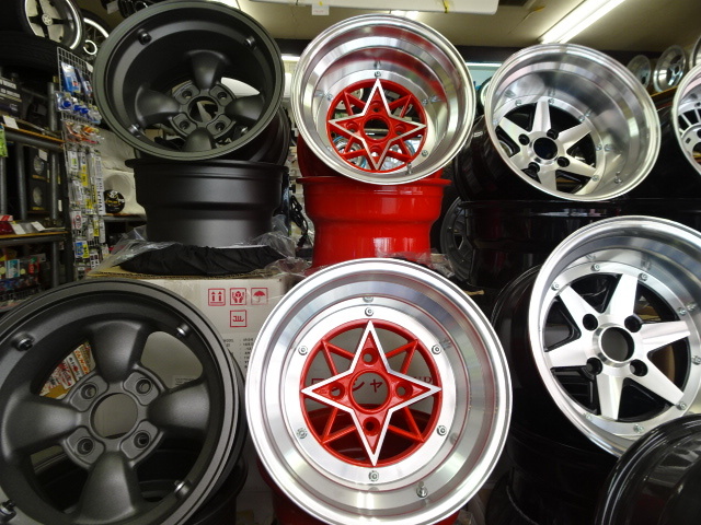 復刻版スターシャーク(レッド)9J-14 10J-14 ホイールのみ 新品 4本セット 旧車拍卖