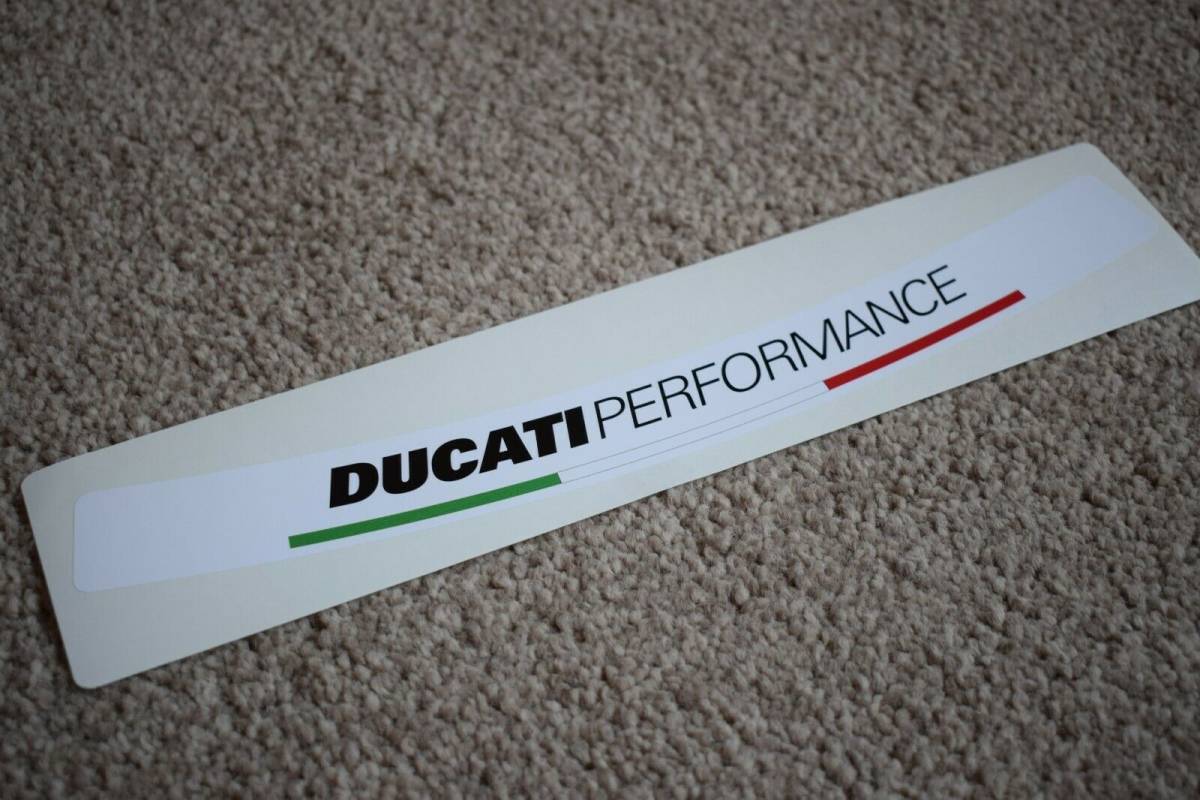 海外 限定品 送料込み DUCATI performance ドゥカティ イタリア 300x 30mm 車 バイク ステッカー拍卖