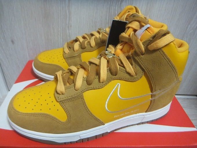 新品 NIKE WMNS DUNK HIGH SE FIRST USE GOLD SUEDE/SAIL WMNS 27cm(MENS 26.5cm)☆ナイキ ダンク ゴールド DH6758-700拍卖