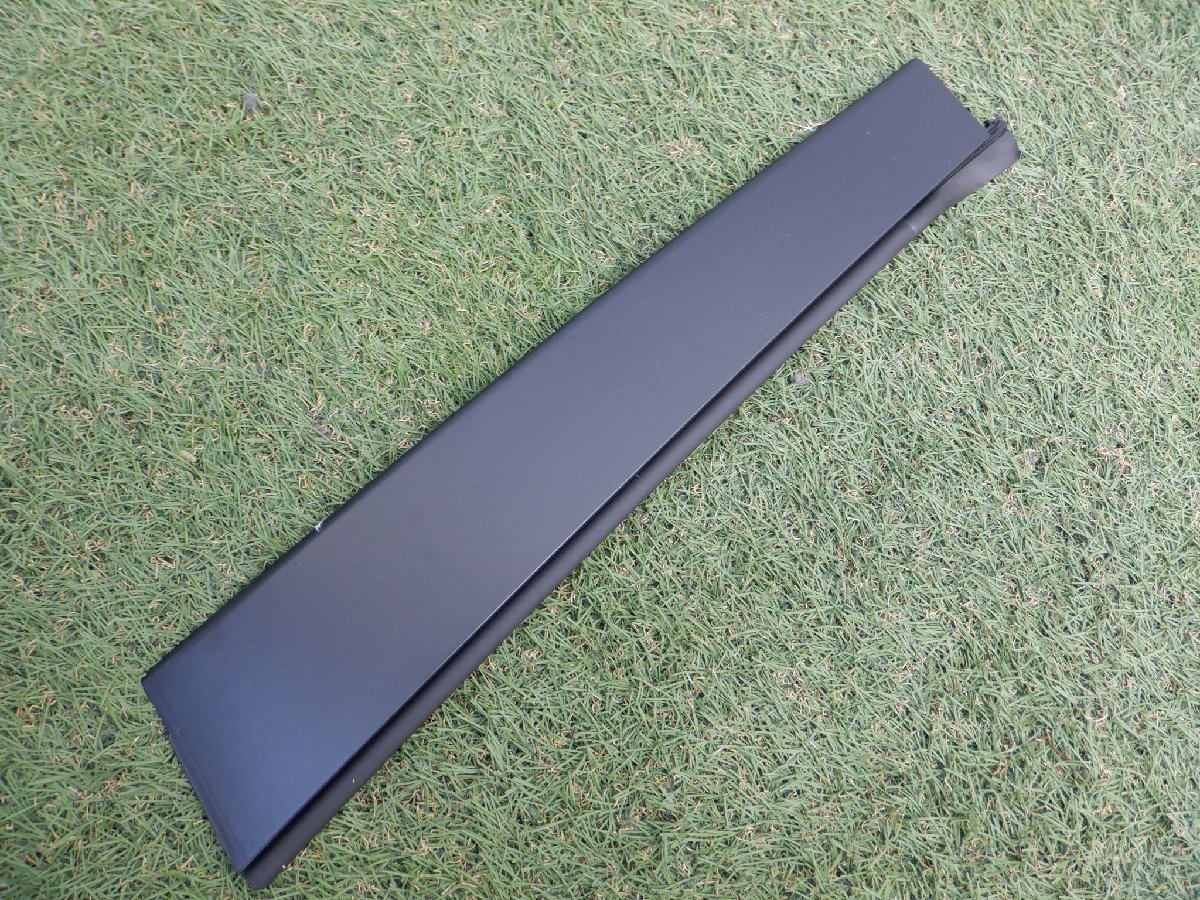 新車外し品 トヨタ純正 ZSG10 ZVG11 ZVG15 カローラクロス モールディング ピラー 右側 75761-16010 RR 75761 右 895 89RR m-22-7-429拍卖