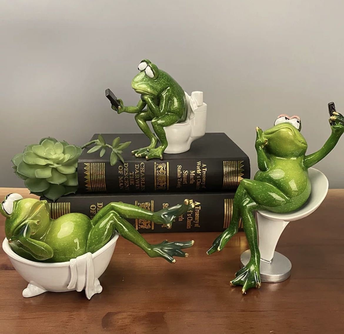 LHH503★全4種類 要1種類選択 カエルの置物 樹脂 蛙 カエル フィギュア オーナメント インテリア ユニーク 可愛い 装飾 雑貨 置物 小物拍卖