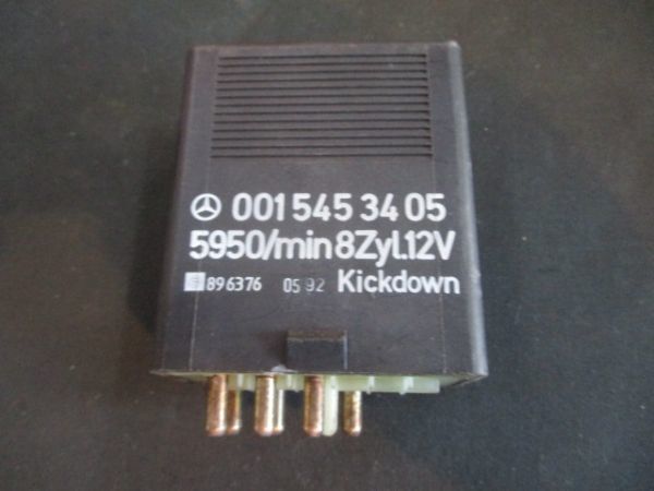 ■ベンツ W126 500SEL 380SEL フューエルポンプ リレー 中古 0015453405 部品取あり ガソリンポンプ キックダウン モジュール R107 ■拍卖