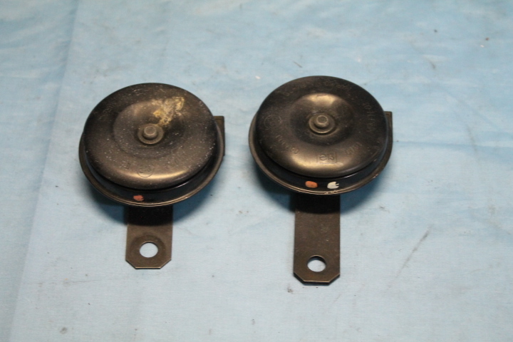 S-077 丸子警報器/マルコホーン 平型電気ホーン 2個セット拍卖