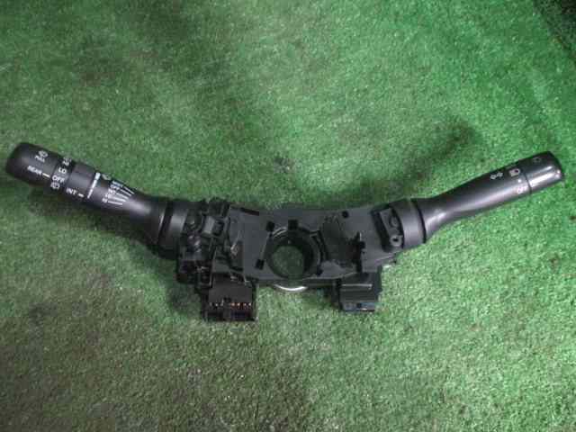 【A49513】◇ アクア NHP10 コンビネーションスイッチ拍卖