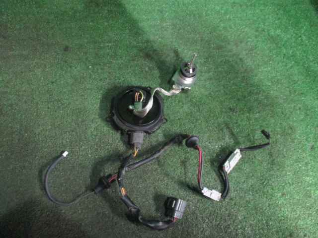 【A49567】◇ モコ MG33S 純正 HID バラスト拍卖