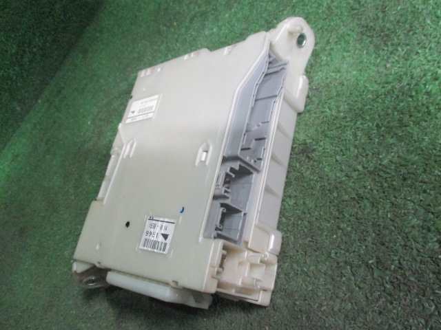 【A49838】◇ ヴェルファイア ANH20W ヒューズボックス 運転席側拍卖