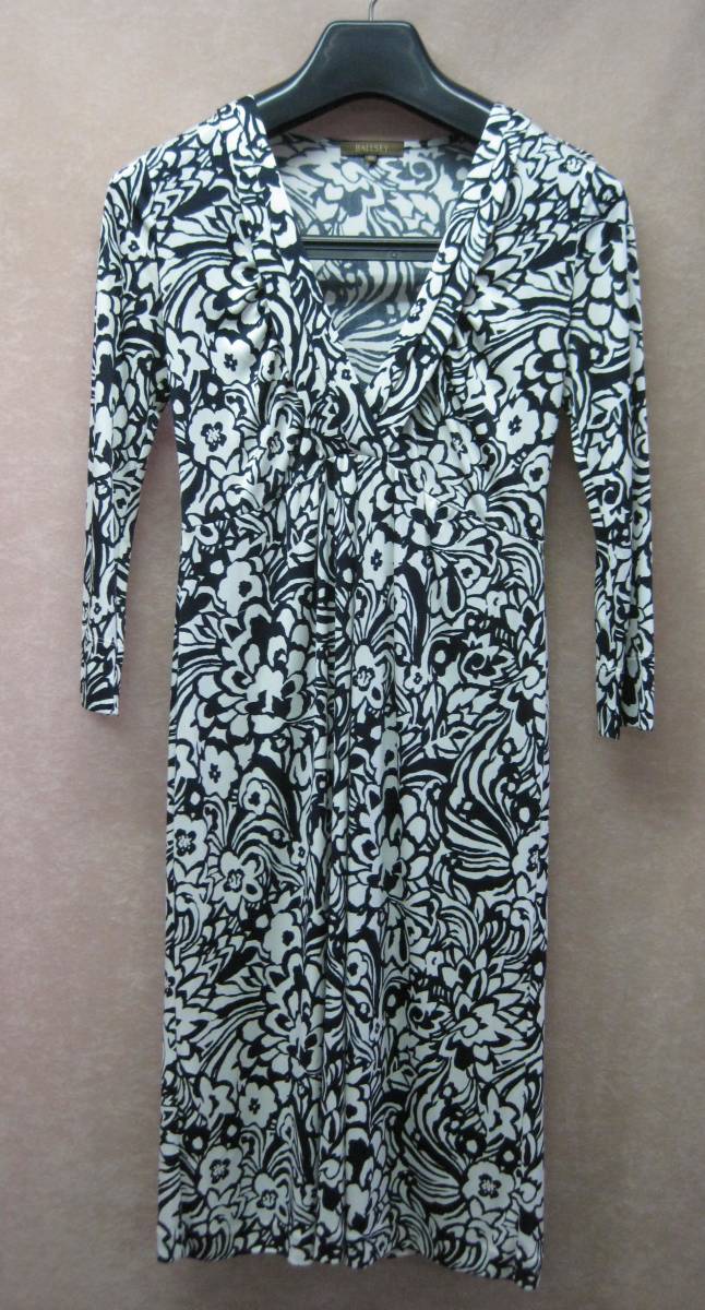BALLSEY トゥモローランド ** Vカットプリントワンピース ◆ 送料込み! 【アイボリーベージュx黒】拍卖