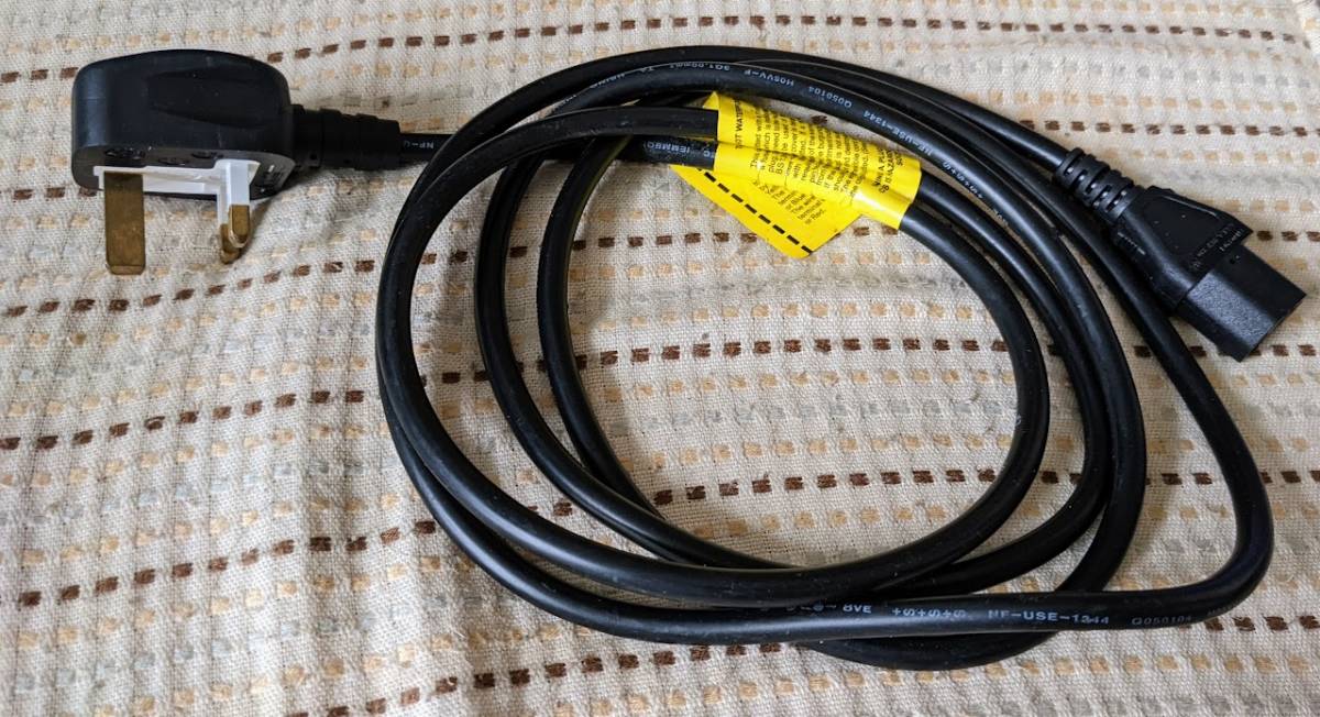 ★2.1m 電源ケーブル - 3 Slot for UK Plug BS1363/A SS1451A★送料無料!拍卖