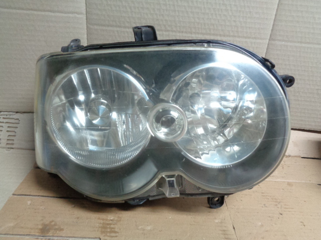 ムーヴ カスタム L150S 純正 HID ヘッドライト 右 KOITO100-51786拍卖