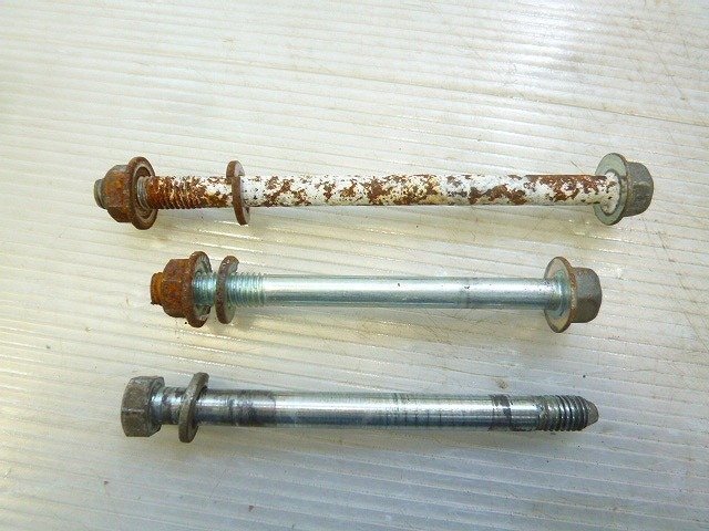 フォーゲル・4U1★エンジンマウントボルト★YU1-2(60)拍卖