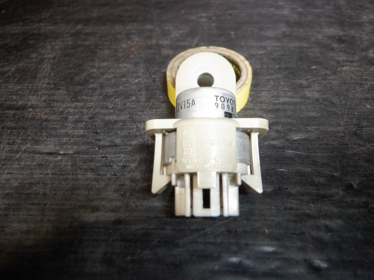 36582 LJ78G ランドクルーザープラド 純正 リレー (8) A2拍卖