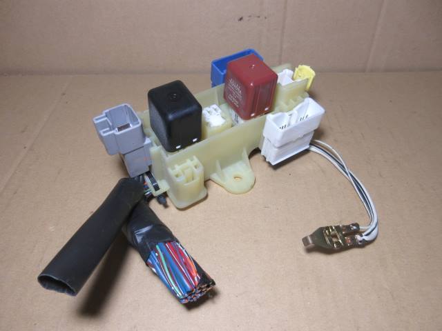 H10年 16G 室内 ヒューズ リレー BOX RAV4拍卖