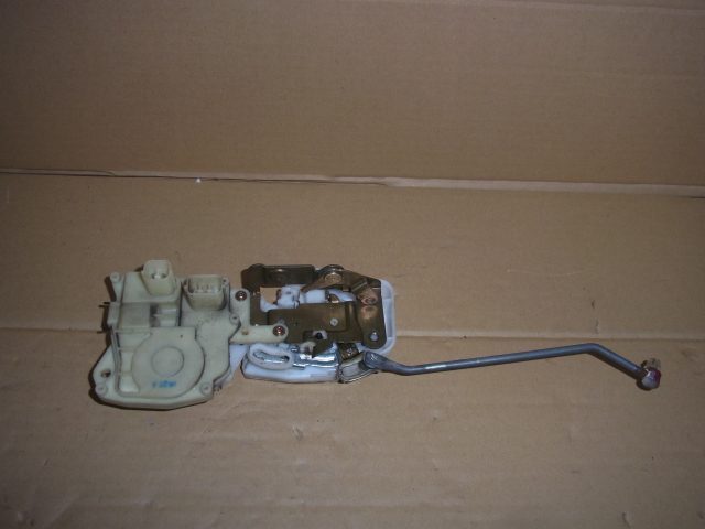 16775【即決】 左 F ドア ロック ソレノイド 作動OK UA4 インスパイア拍卖