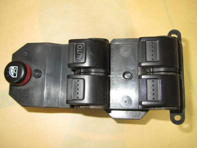8587 ホンダ フィット GD1 パワーウインドウ スイッチ拍卖
