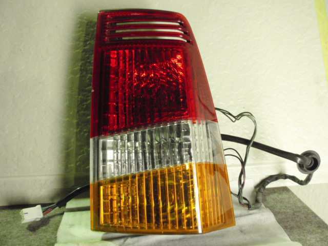 管番4451 右 テールランプ Ay H42A トッポBJ ブレーキ ランプ拍卖