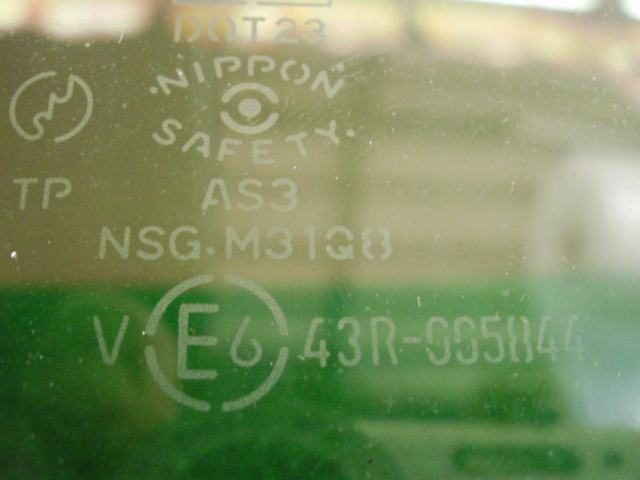 ダイハツ ムーヴ L600S 右 クォーターガラス 1194拍卖