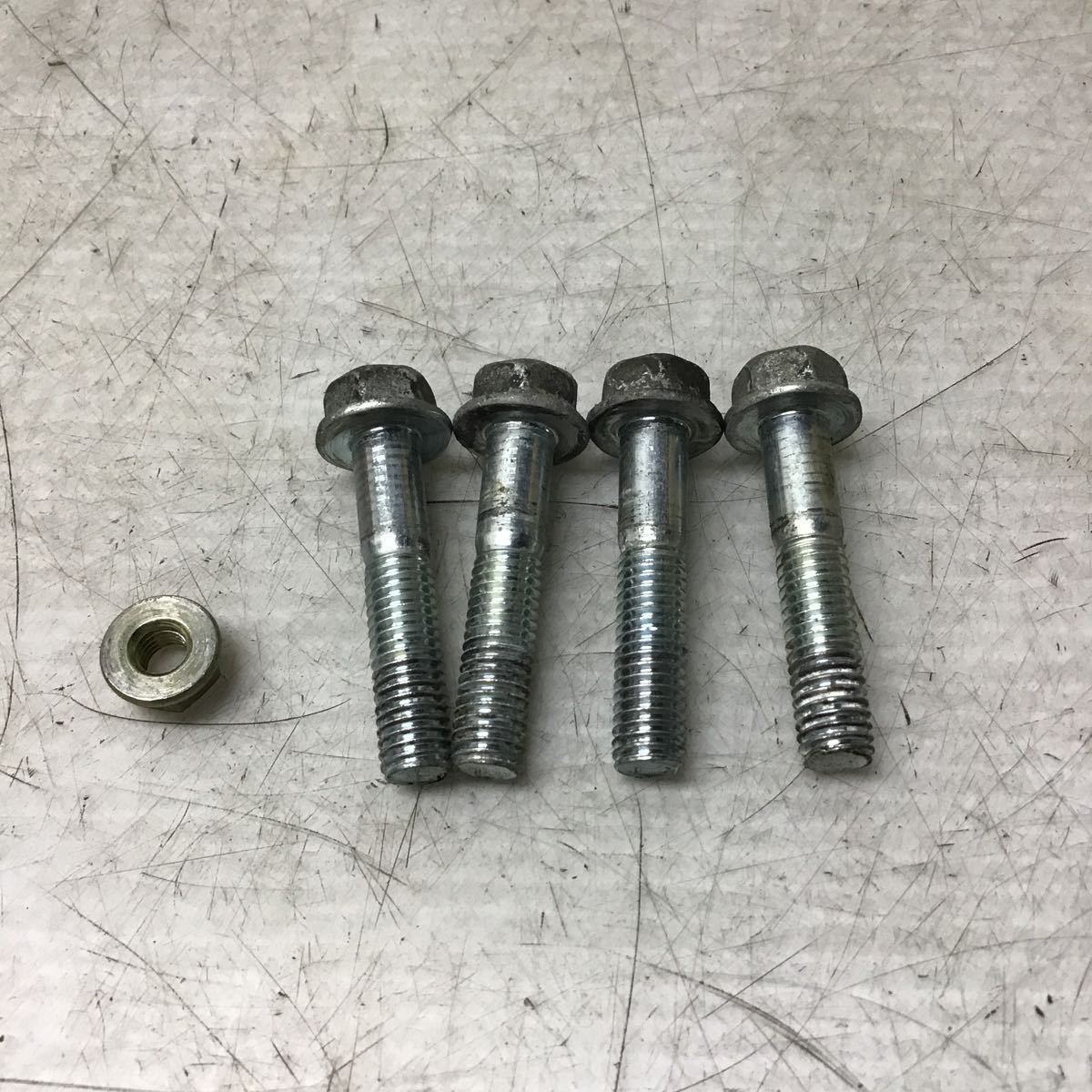 A58-38 ホンダ スマートディオ AF56 フロントフォーク 取付ボルト 純正部品拍卖