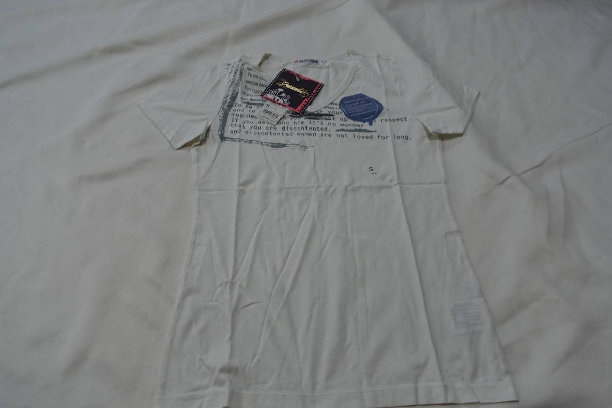 ★☆ユニクロUT レディース用Tシャツ エターナルヒロインズグラフィック Sサイズ☆★拍卖