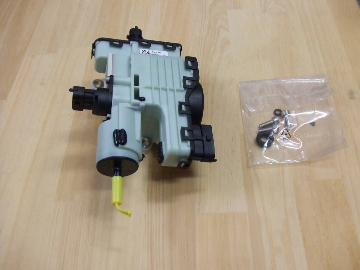 ブルーテック 三菱キャンター TKG-FBA60 新品未使用 訳アリ拍卖