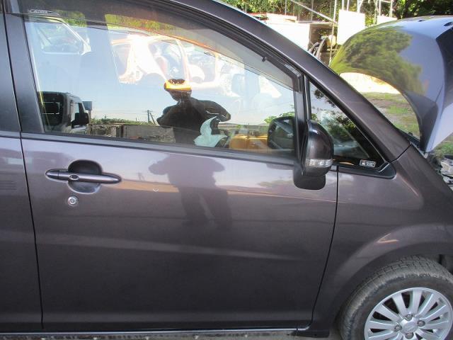 ムーヴ DBA-L175S 右フロントドア 運転席 R61 ブロンズクリスタルメタリックオパール拍卖