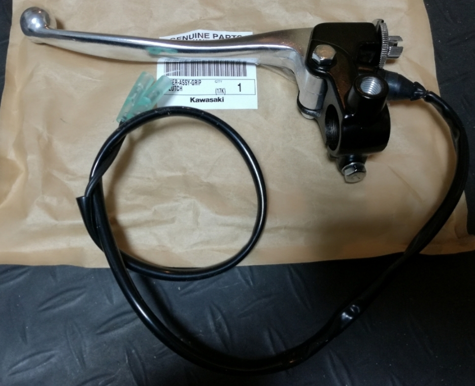 ペイペイZ400FX Z400J KAWASAKI 純正 新品 クラッチ ホルダー レバー 付き Z500 Z400 Z550FX 拍卖