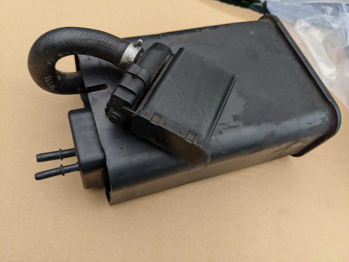 サバーバン 99 キャニスター 5.7L 拍卖