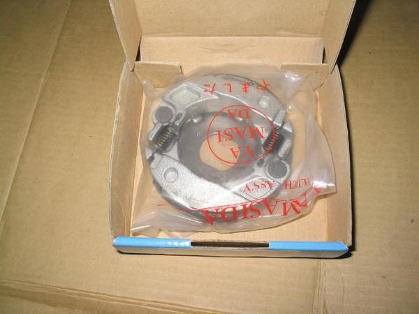 送料込ジョグクラッチ復活セットシュー2枚ローラーVベルト拍卖