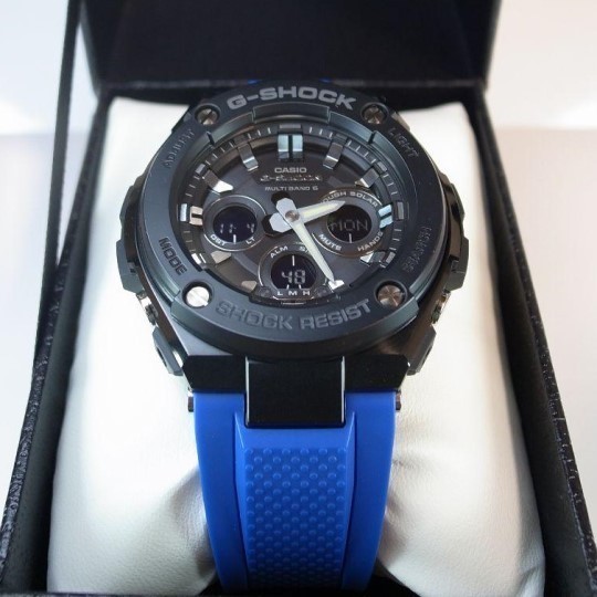 【カシオ】 ジーショック G-STEEL 新品 電波ソーラー ブルー GST-W300G-2A1JF 腕時計 CASIO 男性 男性 メンズ 未使用品拍卖