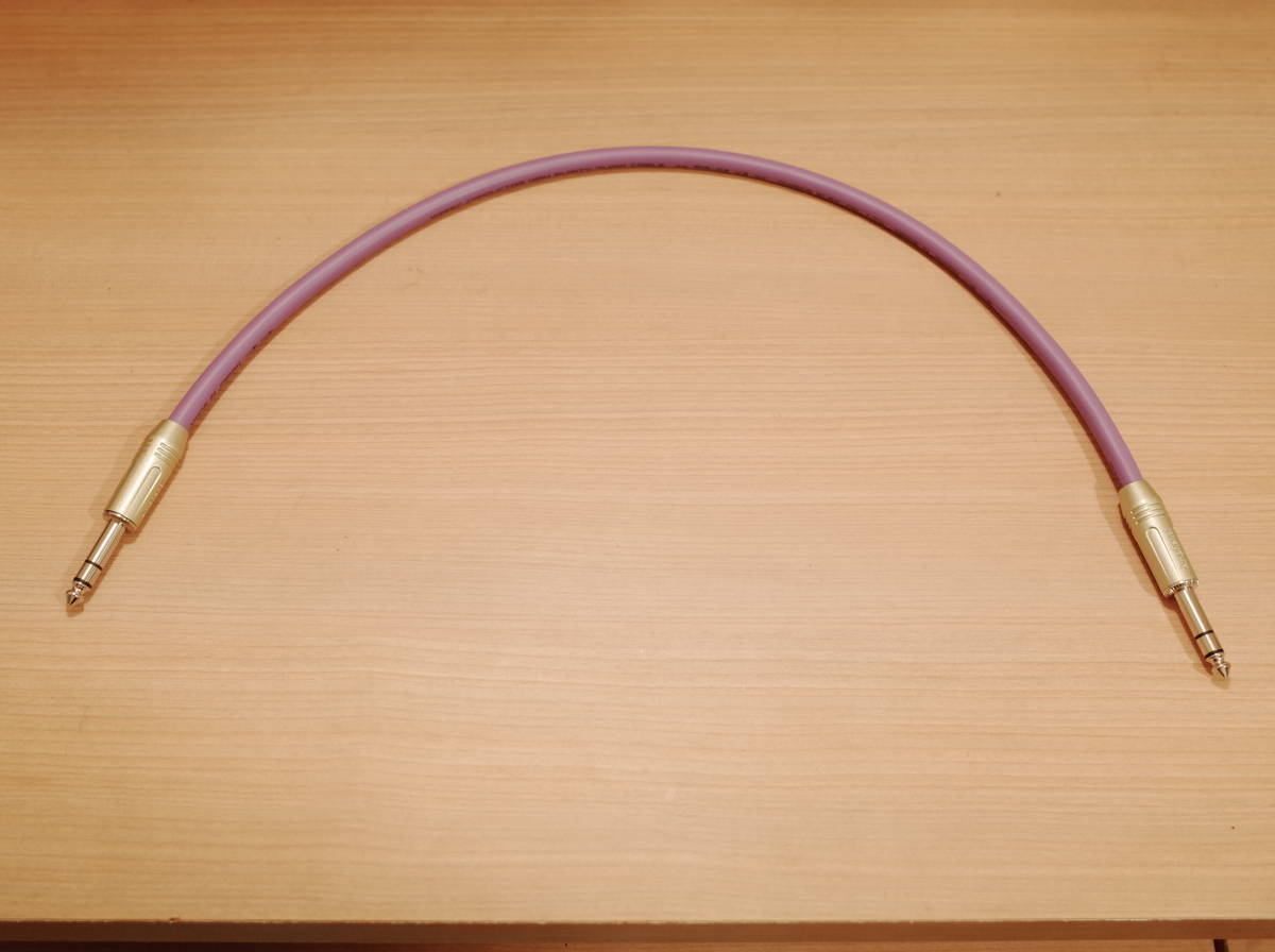 ★ 即決 Oyaide PA-02 V2 50cm ストレート型ステレオフォンプラグケーブル (TRS 3極) AMPHENOL ACPS-GN ★拍卖