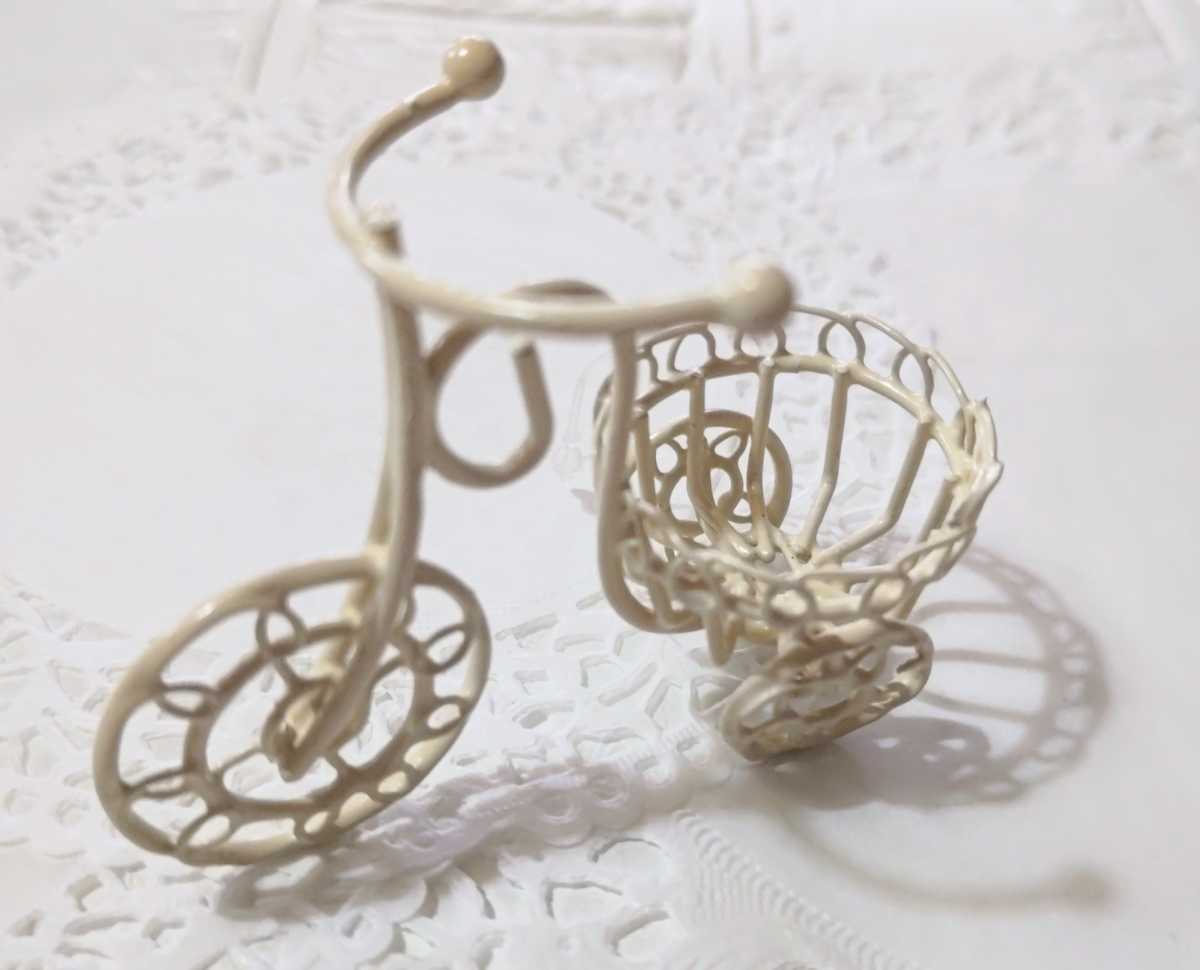 ドールハウス ミニチュア インテリア用 カゴ付き自転車 未使用・新品拍卖