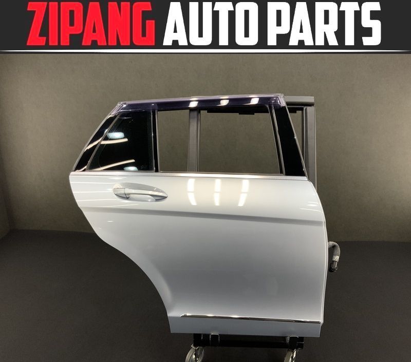 MB151 W204 C180T AV AMGスポーツP 右リア ドア ◆988 ダイヤモンドシルバーM 【動画有り】○★即決★拍卖