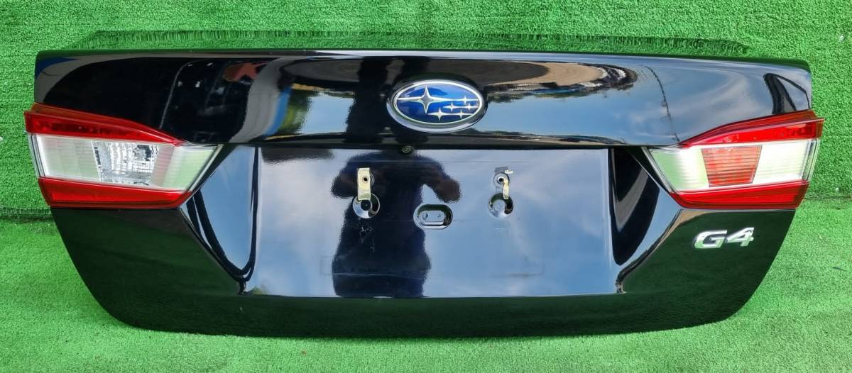 スバル インプレッサ GK2 トランク (D4S ブラックシリカ)拍卖