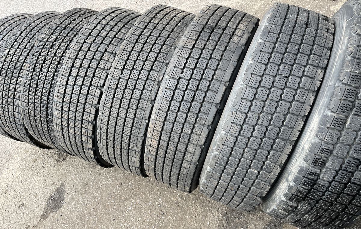 245/70R19.5 136/134 TB ブリヂストン ECOPIA W911 スタッドレス 再生タイヤ 8本セット拍卖