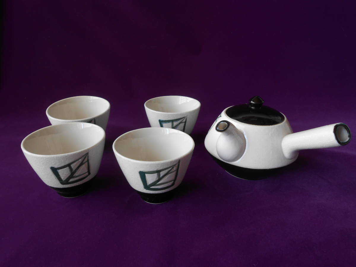 美濃焼! ☆茶器セット☆ 未使用 湯呑 汲出 急須 ポット 煎茶日本茶 ほうじ茶 ギフト拍卖