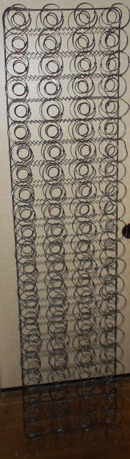 ソファー用スプリング 弾力性有り ばね ソファーベッド用 寸法約160CM×39CM×厚み10CM 中古 1点拍卖